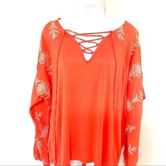 NWT Anthropologie Coral Embroidered sleeve Top - Picture 1 of 8